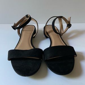 Ankle strap sandals